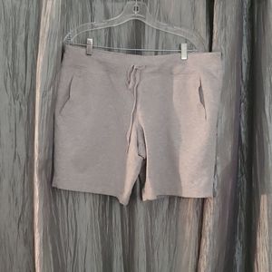 NWOT Women's Danskin XL (16-18) Grey Shorts